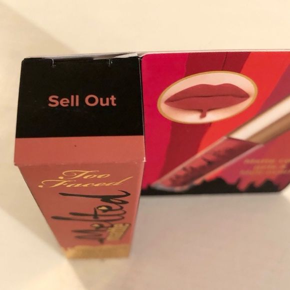 Too Faced Melted Matte Lipstick in Sell Out - Picture 3 of 3